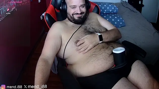 menditeta1 online show from September 28, 2025, 9:33 pm