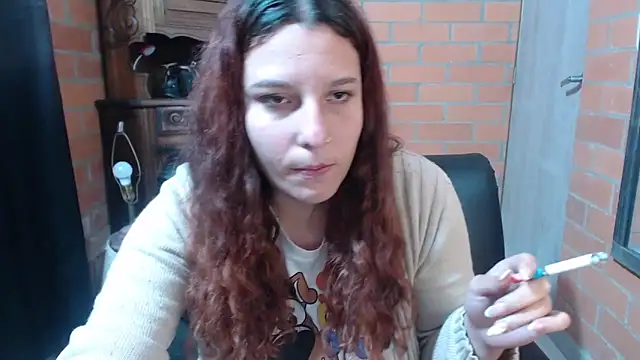 Snapshot of alexia_87 chatting on December 15, 2025, 12:05 am alexia 87 online show from December 15, 2025, 12:05 am