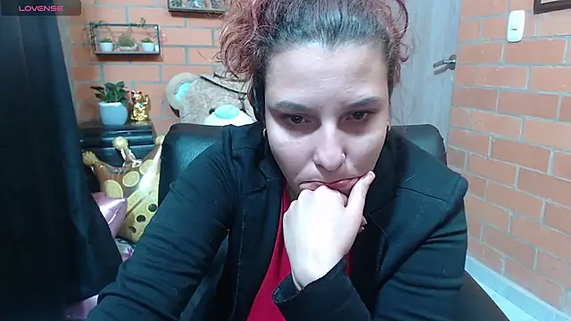 alexia 87 online show from October 3, 2025, 12:14 am