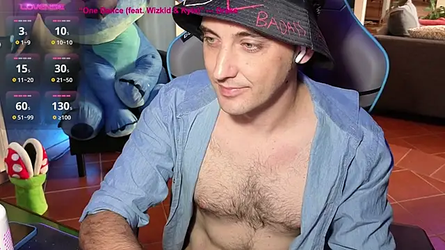 Snapshot of Gil_gamesh90 chatting on September 14, 2025, 8:26 am Gil gamesh90 online show from September 14, 2025, 8:26 am