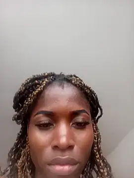 givana love online show from December 13, 2024, 10:02 pm