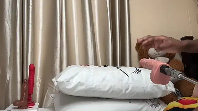 Snapshot of SexyAudreyFuck chatting on November 7, 2025, 1:43 am SexyAudreyFuck online show from November 7, 2025, 1:43 am