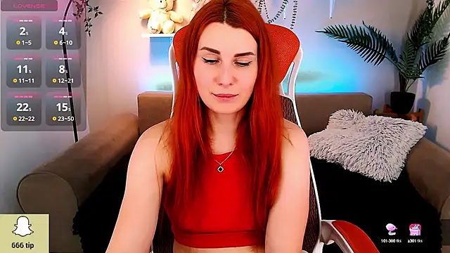 Snapshot of YrKiraXO chatting on March 7, 2025, 2:04 am YrKiraXO online show from March 7, 2025, 2:04 am