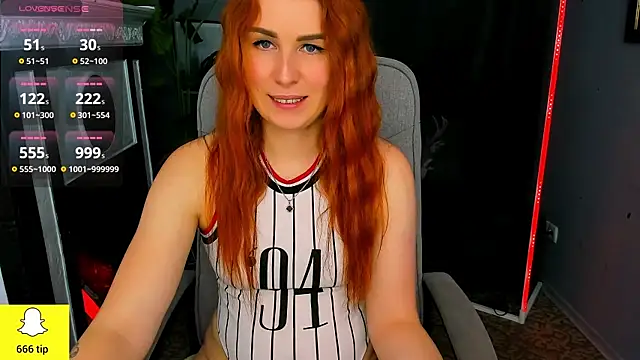 Snapshot of YrKiraXO chatting on February 24, 2025, 10:15 am YrKiraXO online show from February 24, 2025, 10:15 am