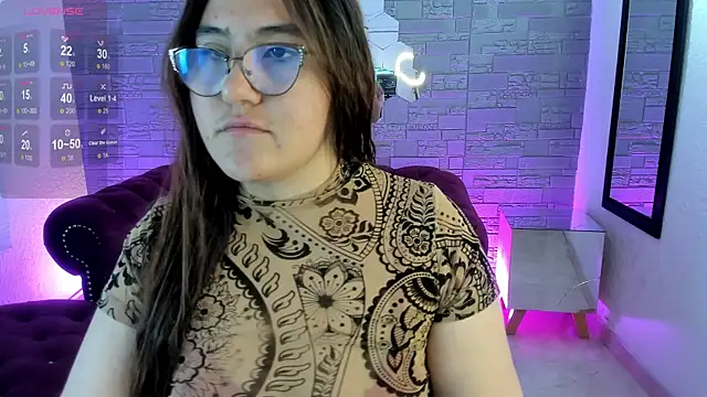 conniejames m online show from November 20, 2025, 12:28 pm