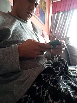 Snapshot of GuapoCoqueto chatting on October 1, 2025, 7:18 pm GuapoCoqueto online show from October 1, 2025, 7:18 pm