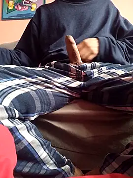 Snapshot of GuapoCoqueto chatting on November 28, 2025, 7:47 pm GuapoCoqueto online show from November 28, 2025, 7:47 pm