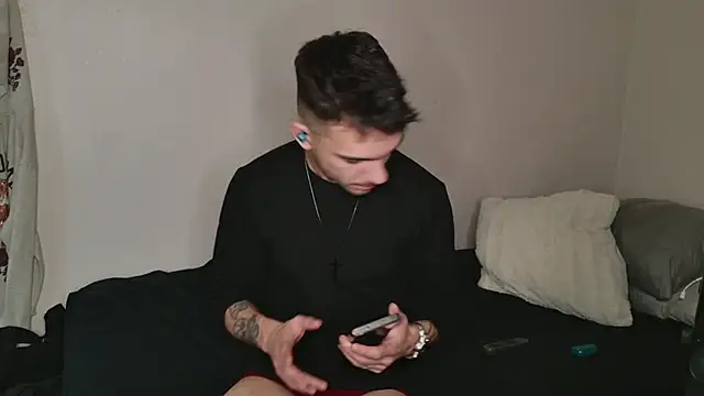 Snapshot of JackDesFeux chatting on March 5, 2025, 12:33 pm JackDesFeux online show from March 5, 2025, 12:33 pm