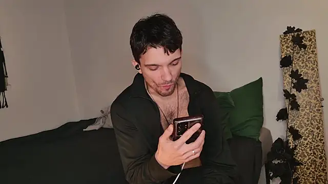 JackDesFeux online show from November 10, 2025, 9:58 am