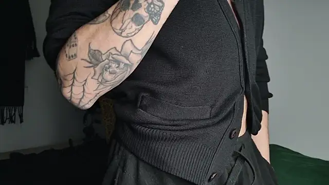 Snapshot of JackDesFeux chatting on February 3, 2026, 10:59 pm JackDesFeux online show from February 3, 2026, 10:59 pm