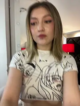 Angela Torres  online show from June 20, 2026, 4:01 pm