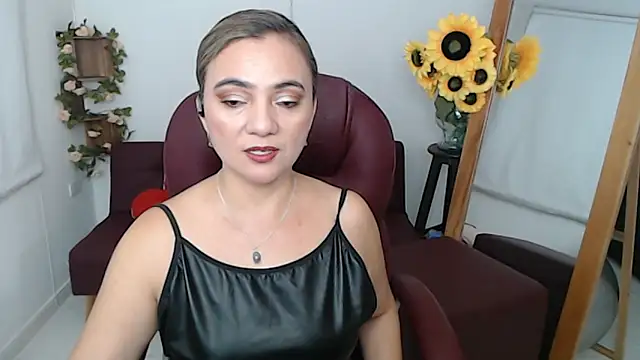 ana milf online show from June 16, 2026, 2:28 pm