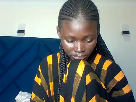 Snapshot of Hope_beib chatting on February 22, 2026, 7:37 pm Hope beib online show from February 22, 2026, 7:37 pm