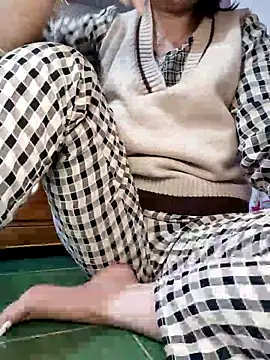 Mie610 online show from November 28, 2025, 12:55 am