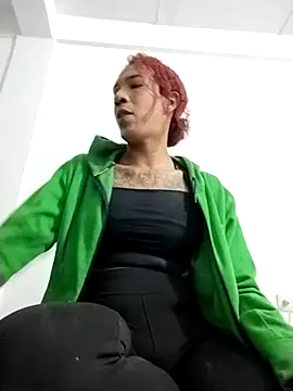 Kitie Petarda online show from October 21, 2025, 7:08 am