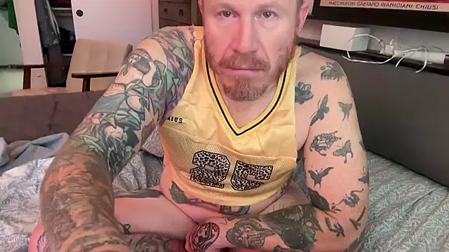 JeffJocc online show from November 28, 2025, 4:18 pm