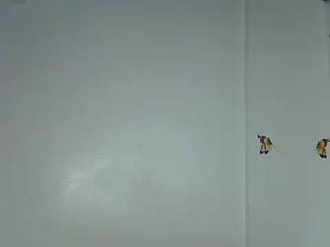 Snapshot of laetitia_ chatting on January 15, 2026, 10:35 pm laetitia online show from January 15, 2026, 10:35 pm