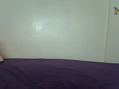 Snapshot of laetitia_ chatting on February 18, 2026, 1:18 pm laetitia online show from February 18, 2026, 1:18 pm