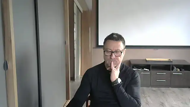 HarrySnake online show from October 11, 2025, 6:47 am