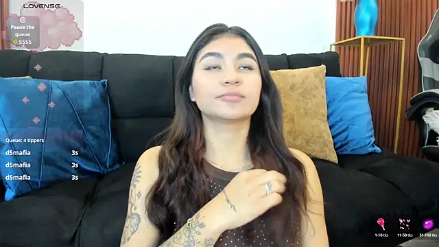 Zayda 1 online show from October 19, 2025, 2:09 pm