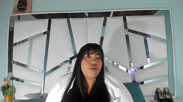 chanel hot 001 online show from November 7, 2025, 5:56 am