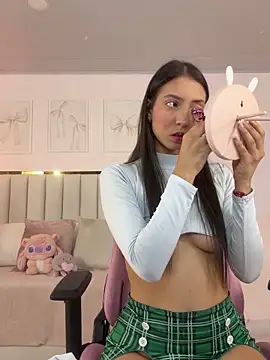 Cristall Bunny online show from October 18, 2025, 12:23 am