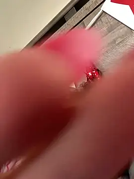 ladycreamypr2 online show from February 20, 2026, 11:12 am