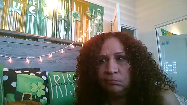 ladycreamypr2 online show from March 16, 2026, 8:11 pm