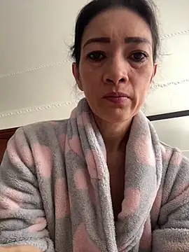 Yulia sx online show from March 26, 2026, 3:21 pm