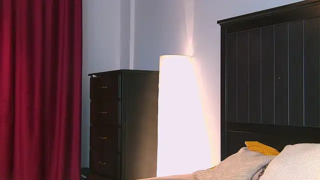 Yanira Muslim online show from September 19, 2025, 4:27 am