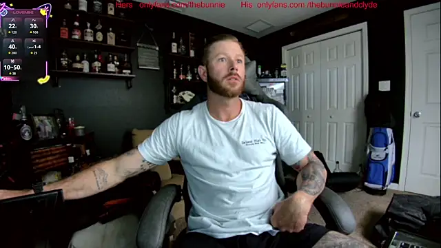 Snapshot of chillinthemosttt chatting on October 21, 2025, 7:46 pm chillinthemosttt online show from October 21, 2025, 7:46 pm