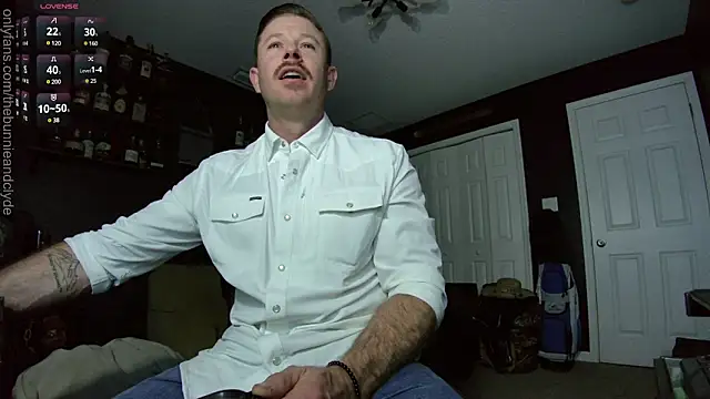 Snapshot of chillinthemosttt chatting on February 18, 2025, 5:09 am chillinthemosttt online show from February 18, 2025, 5:09 am