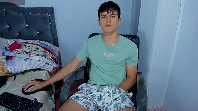 Jacobb Lee online show from October 20, 2025, 8:20 pm