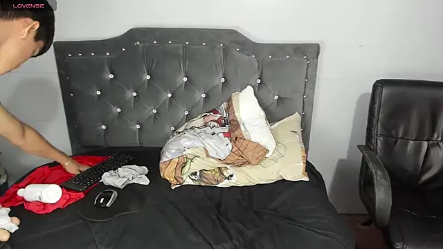 Jacobb Lee online show from March 11, 2025, 11:15 pm