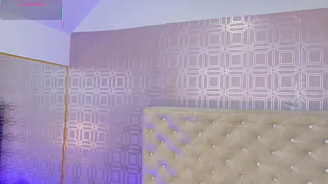 Sara Desire online show from September 10, 2025, 3:33 pm