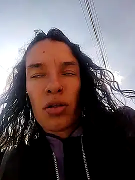 rebekka simpson online show from November 4, 2025, 1:59 pm