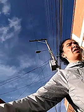 rebekka simpson online show from November 18, 2025, 11:57 am