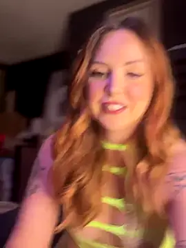 Blaze Baby online show from November 13, 2025, 3:38 pm