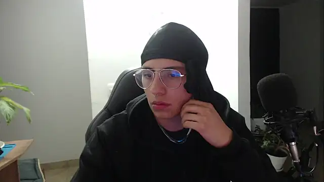 jay dimarco2 online show from January 7, 2026, 3:55 am