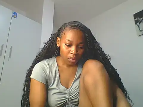 Snapshot of _Becky002 chatting on June 7, 2026, 9:58 am Becky002 online show from June 7, 2026, 9:58 am