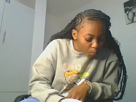 Snapshot of _Becky002 chatting on June 8, 2026, 1:33 pm Becky002 online show from June 8, 2026, 1:33 pm