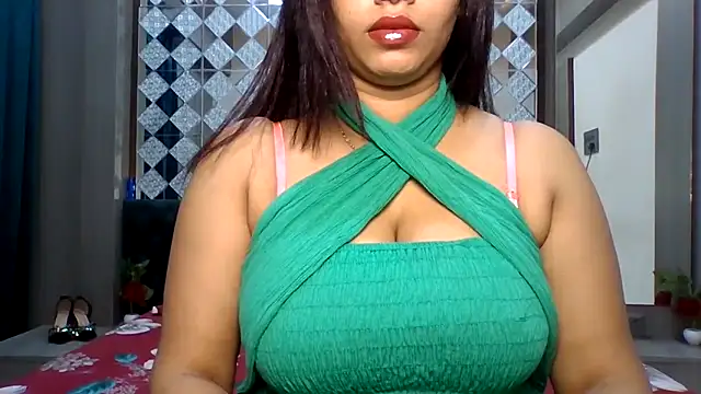 sparkling queen online show from April 17, 2026, 12:24 am