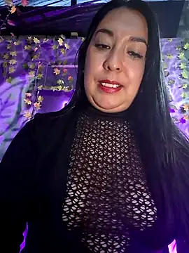 Bella keny online show from March 17, 2025, 11:02 pm