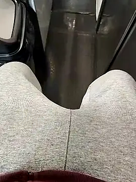 A man in public online show from January 17, 2026, 3:26 pm