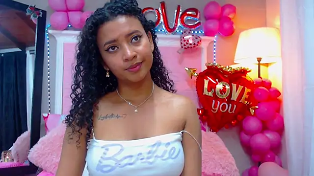 Snapshot of JessyZoe chatting on February 24, 2025, 2:26 pm JessyZoe online show from February 24, 2025, 2:26 pm