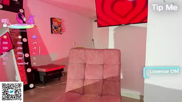 im ahsley online show from October 8, 2025, 10:54 pm