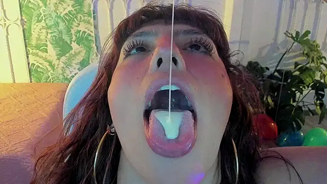 cute hollywood online show from January 9, 2026, 7:54 pm