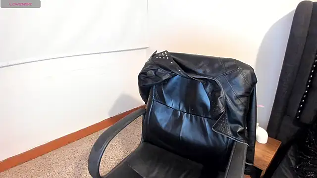 EmaGw online show from March 16, 2025, 1:49 am