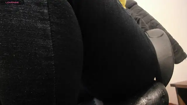 EmaGw online show from March 20, 2025, 10:51 pm