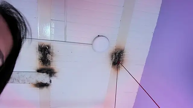 alexia aitanaa  online show from October 23, 2025, 11:58 pm